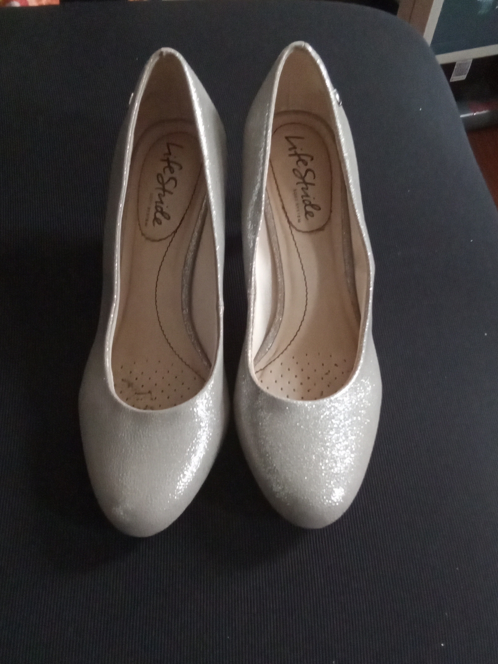 Life Stride Silver Glitter Round-Toe Heels